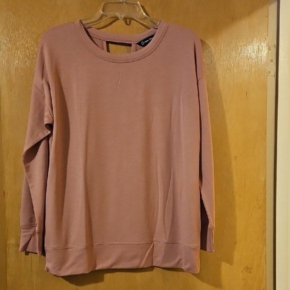 ease of motion Tops - Women's Dusty Pink Sweatshirt